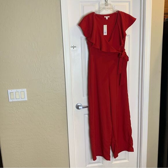 Francesca’s Miami Red Wide Leg Jumpsuit Size Medium - Picture 11 of 12